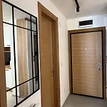 Heaven Luxury - Prime Location With Free Parking Apartmán