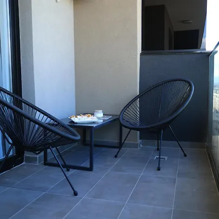 Heaven Luxury - Prime Location With Free Parking Apartmán *