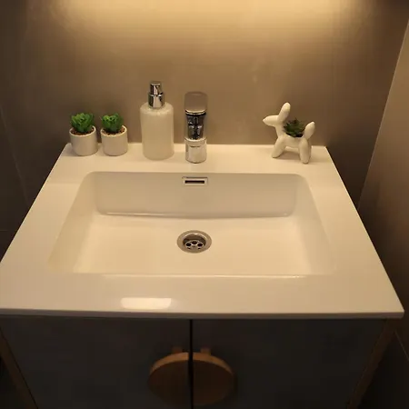 Heaven Luxury - Prime Location With Free Parking * Sarajevo