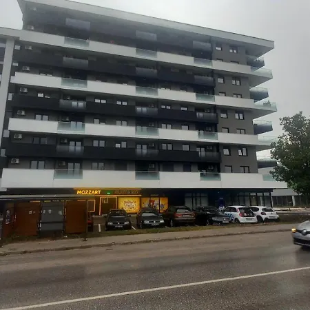 Heaven Luxury - Prime Location With Free Parking Apartmán